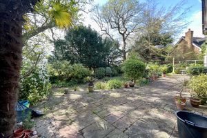 Photo 13- click for photo gallery